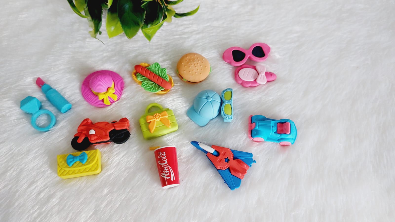 Cute 3D Eraser | Mixed design | Pack of 12 Pcs - Image 3