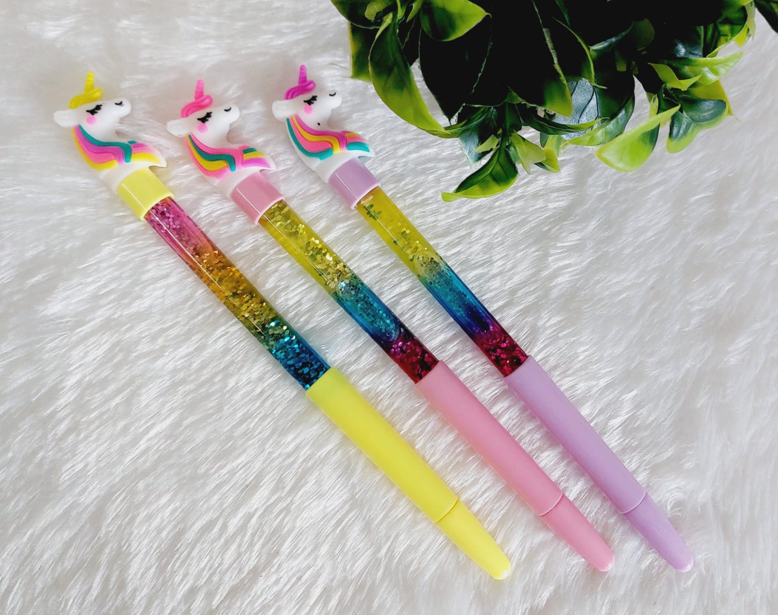 Unicorn Glitter Gel Pen - Image 3