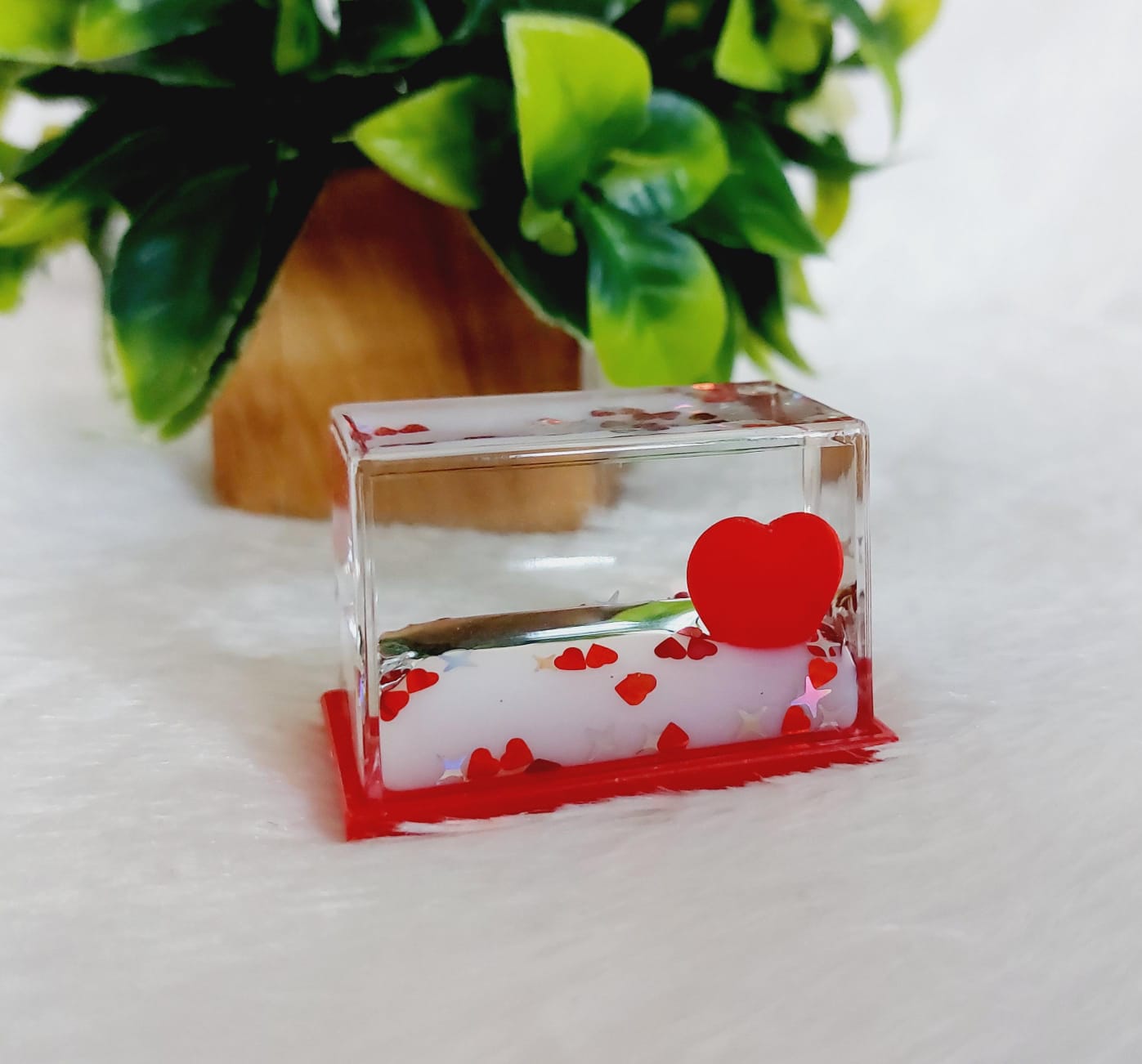 Mini Floating Heart- Paper Weight - Image 2