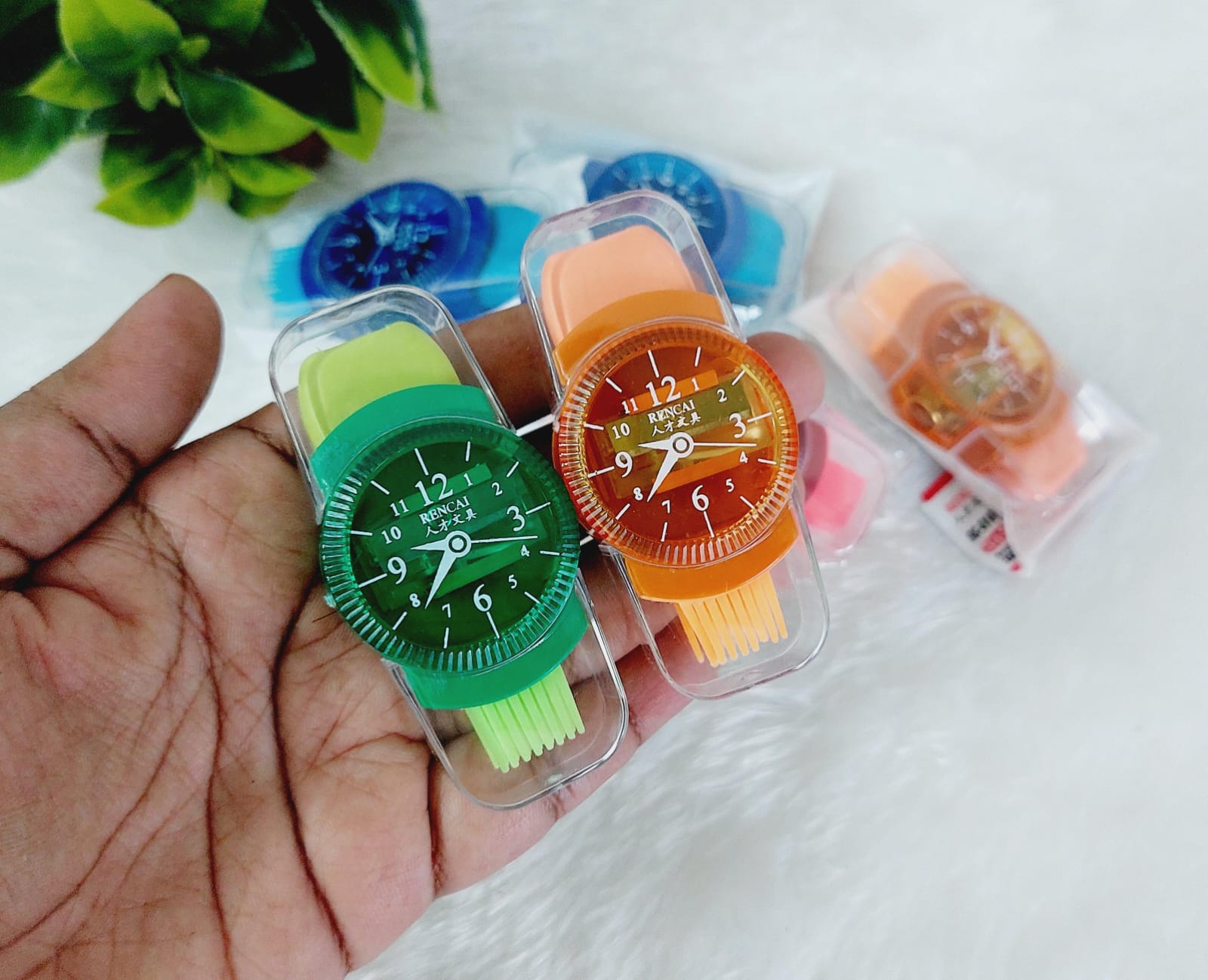 (3 in 1) Watch Sharpner | Random Colour | 1 Pc