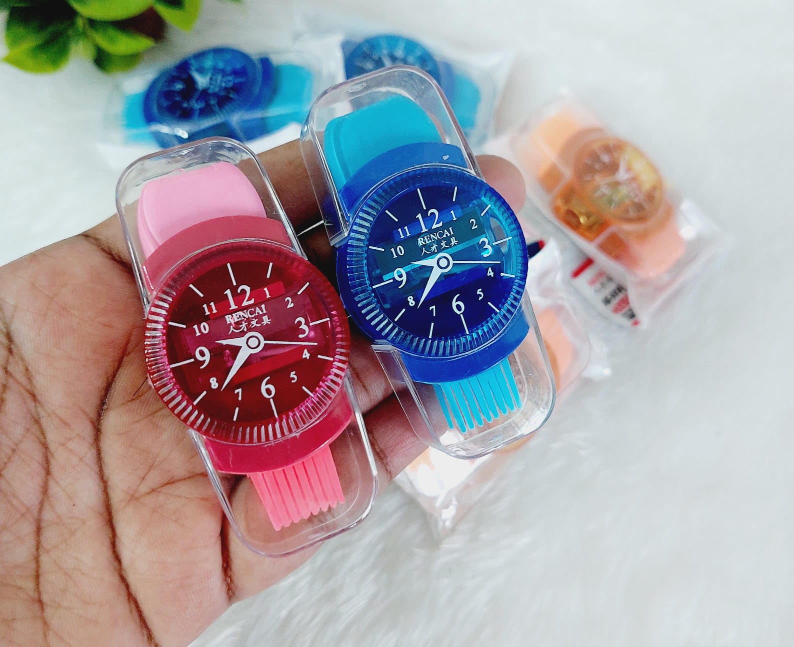 (3 in 1) Watch Sharpner | Random Colour | 1 Pc - Image 6