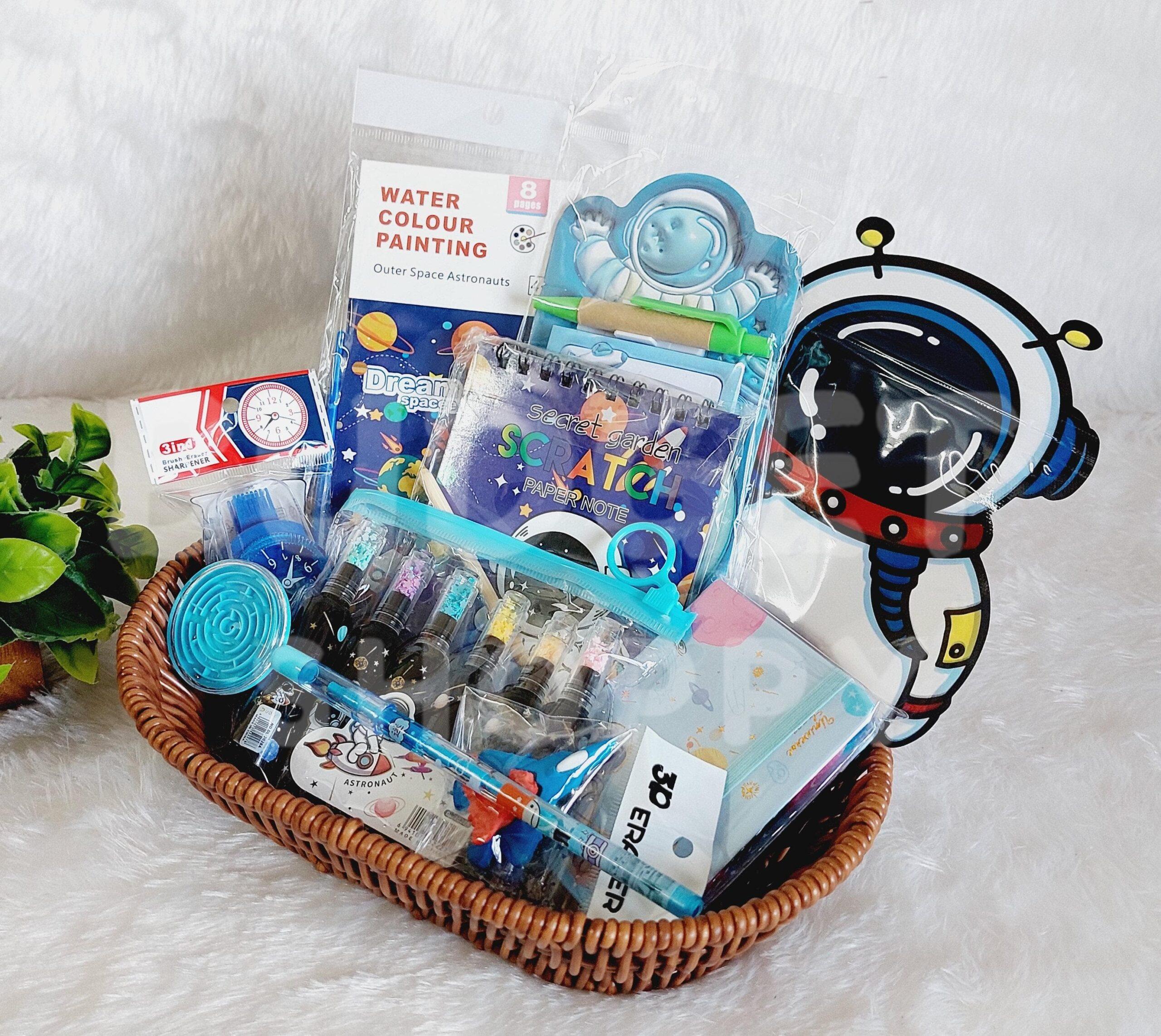 Space theme Gift Hamper - Image 3