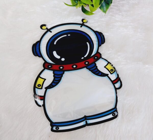 Astronaut Shaped Candy Bag - Image 2