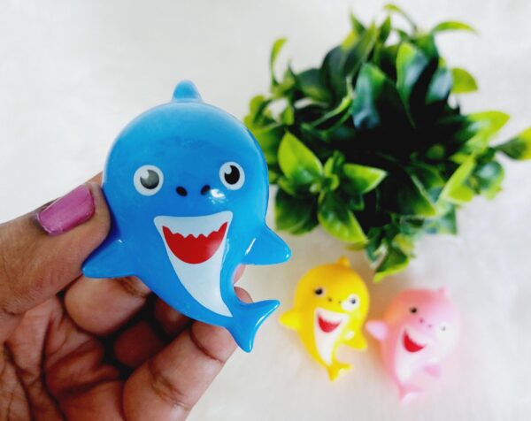 Dolphin shaped Sharpner - Image 3
