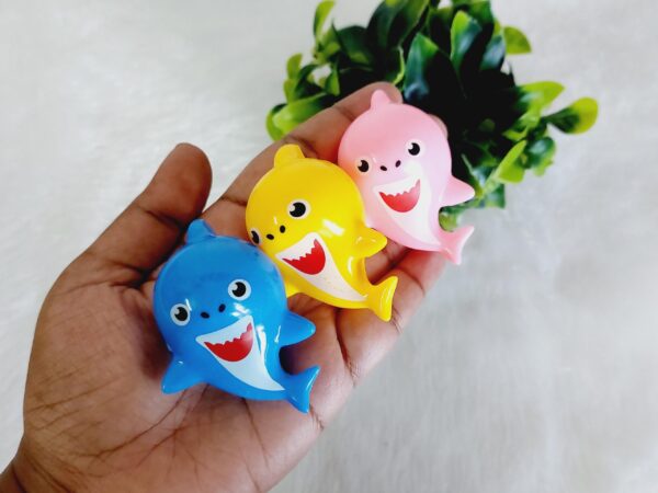Dolphin shaped Sharpner