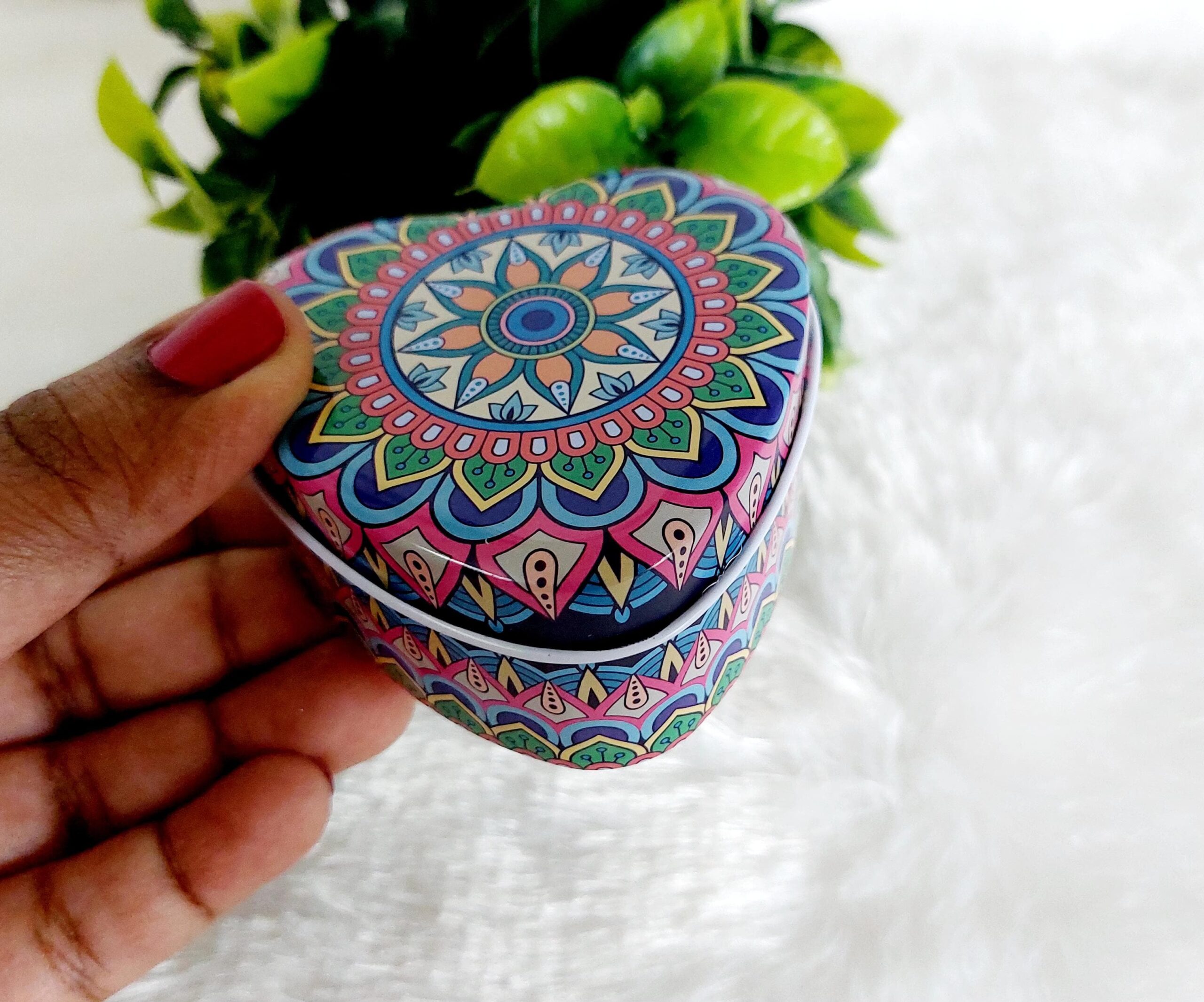 Heart Shaped Tin Box - Random Design - Image 9