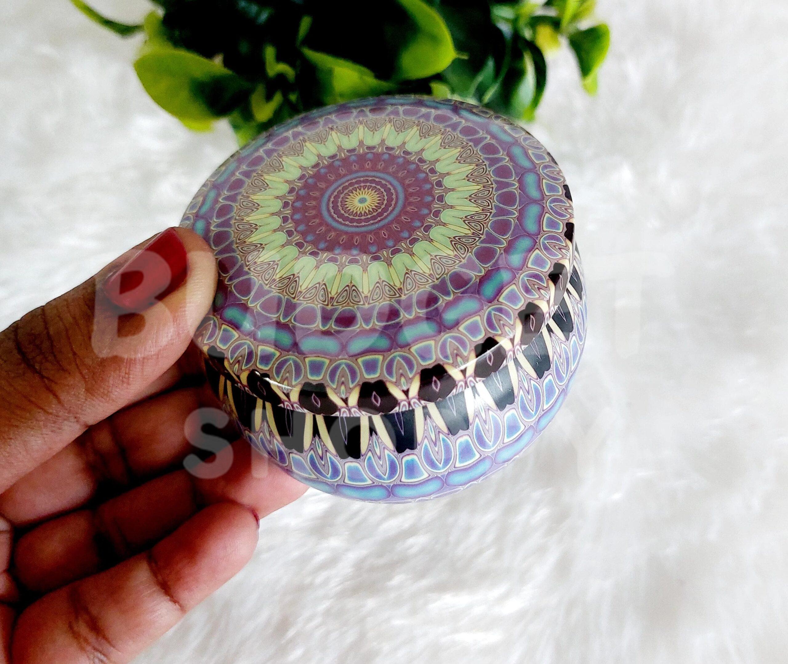 Circle shaped Tin Box - Random Design