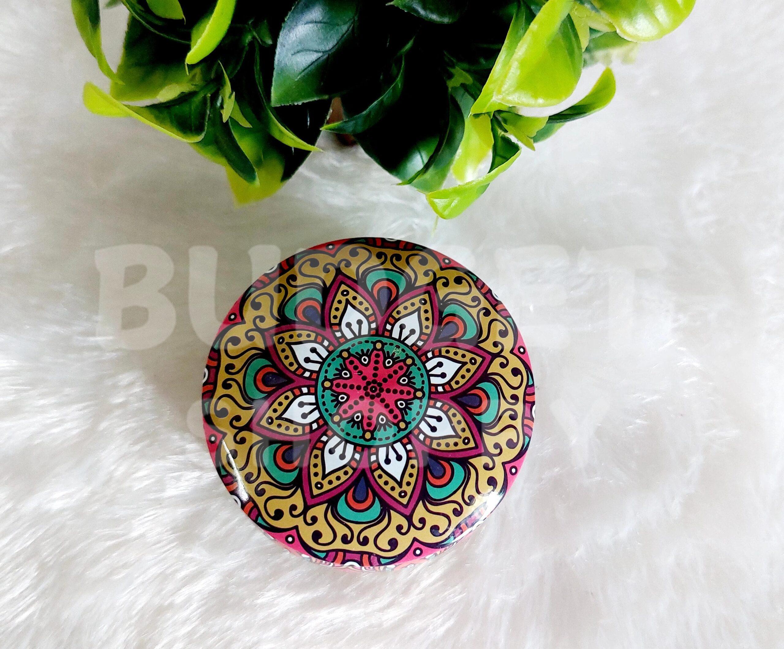 Circle shaped Tin Box - Random Design - Image 2