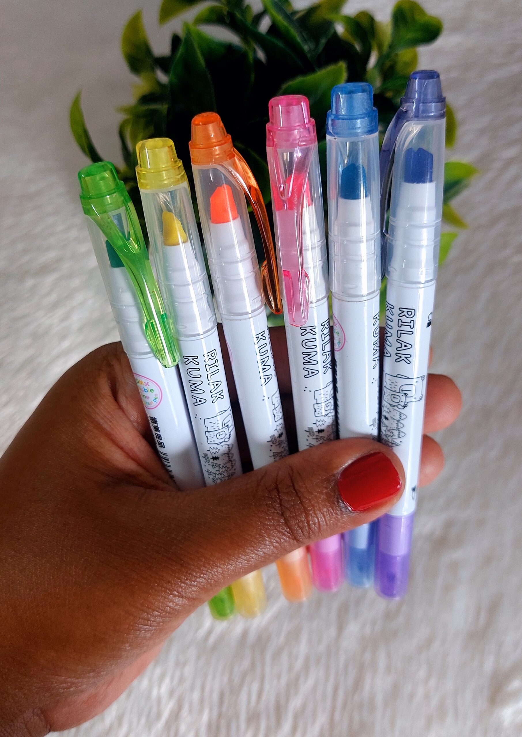 Macroon Highlighter | Retro Style | Double Lines Highlighter | Writes in 4 style | 6 Pens - Image 4