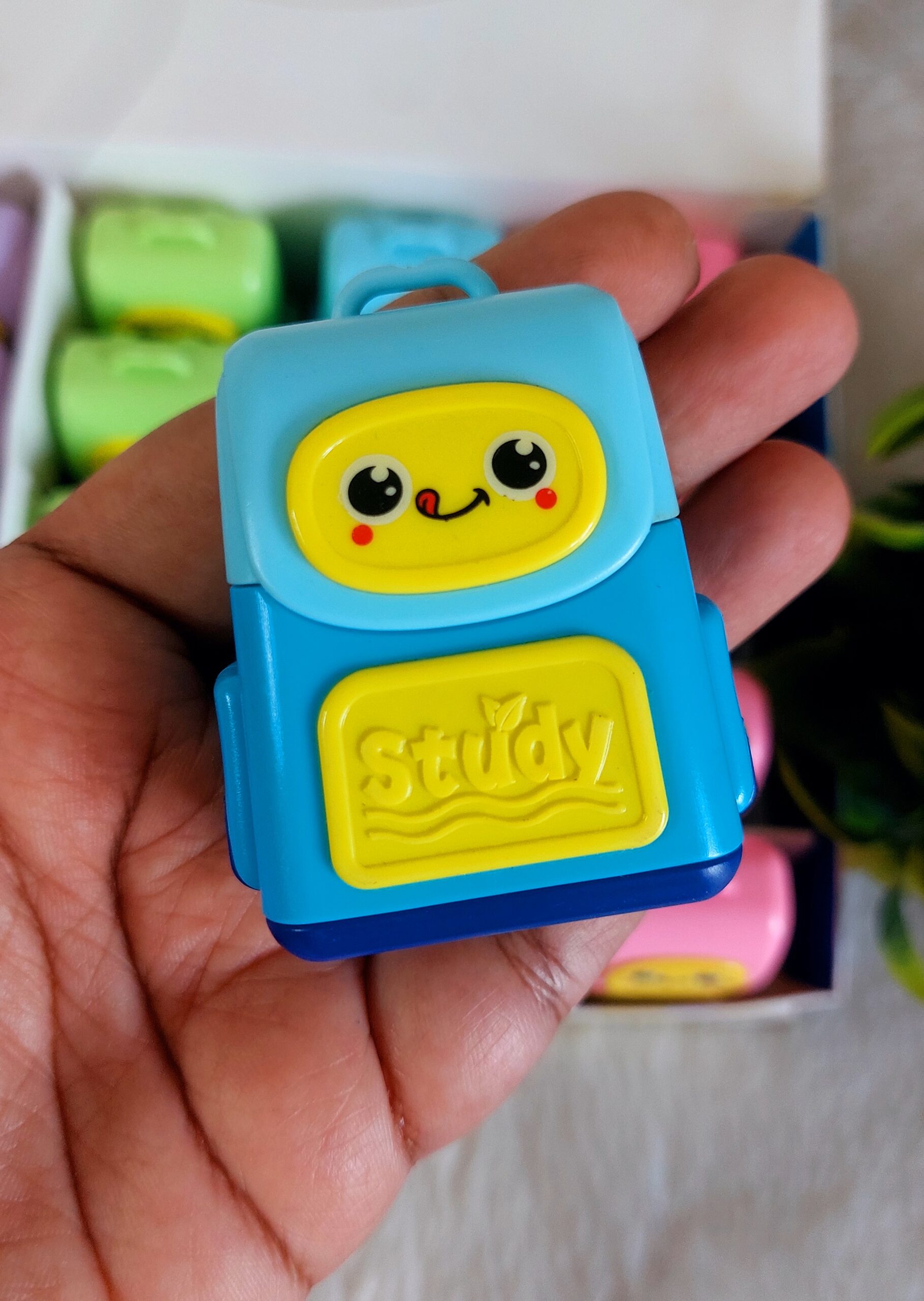 School Bag Sharpener and Eraser | Premium Quality | Random Colour - Image 2