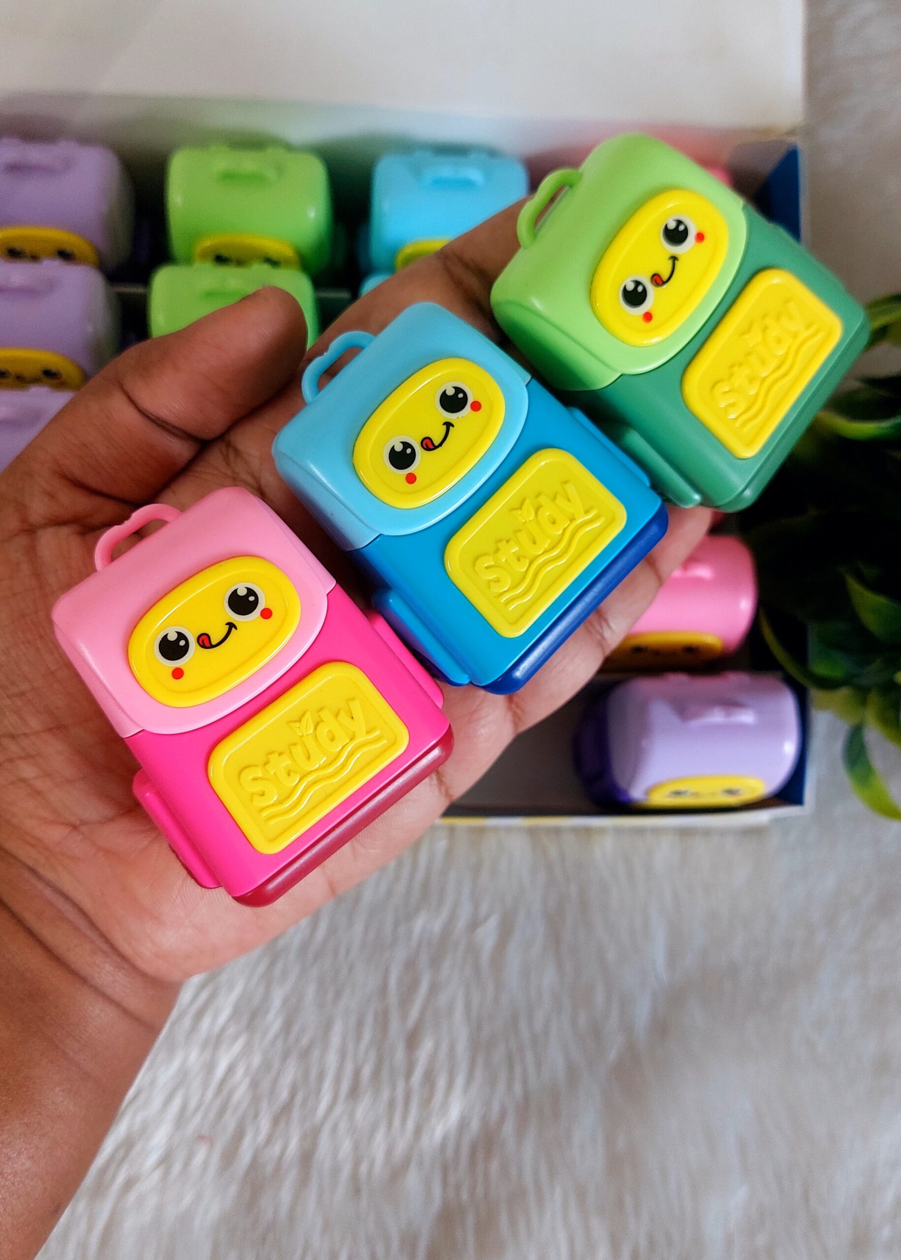 School Bag Sharpener and Eraser | Premium Quality | Random Colour - Image 6