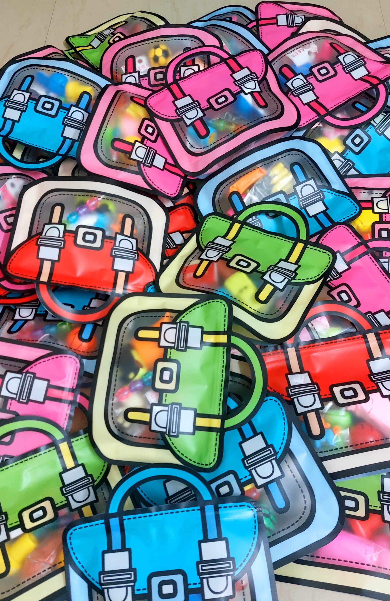 Mini Gift Bag | School Bag Model | Mixed Colour | Pack of 25 Pcs